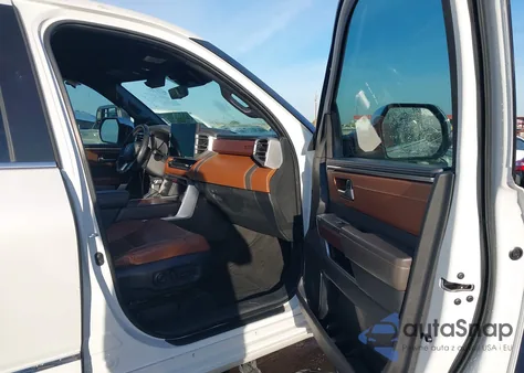 2022 Toyota Tundra 1794 Edition из США, поврежденный, VIN 5TFMA5DB5NX011100